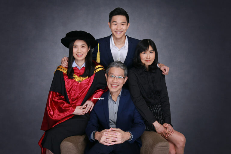 Singapore MBA studio family graduation photo shoot Beautybox 002