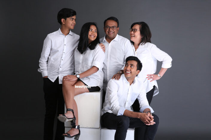 Enjoy Family Photo Session