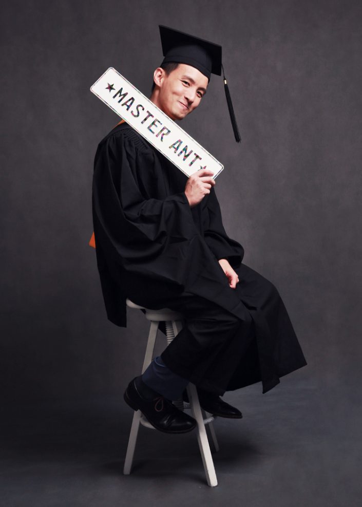 Portrait Single Graduation Photo Shoot