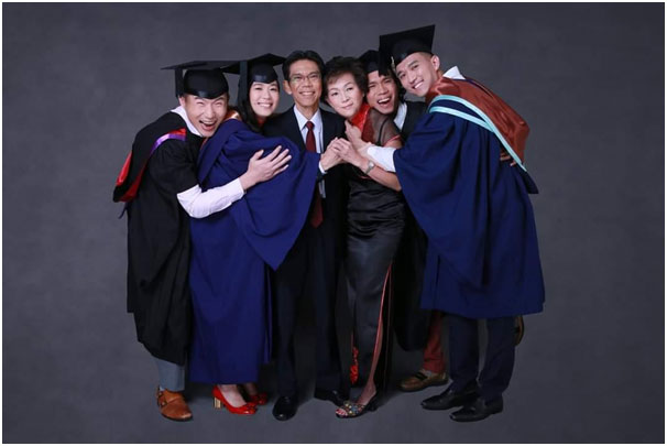 graduation photo shoot